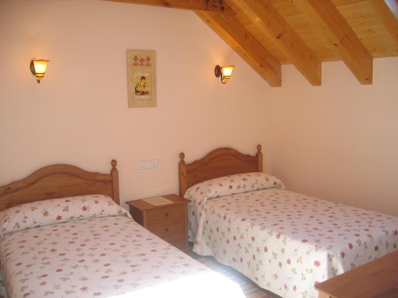 Casa Rural Ornat Etxea Vidangoz Exteriér fotografie
