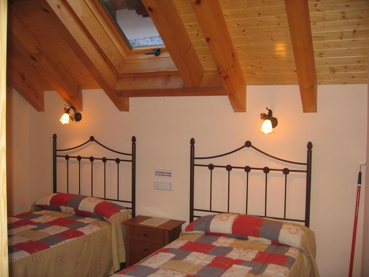 Casa Rural Ornat Etxea Vidangoz Exteriér fotografie