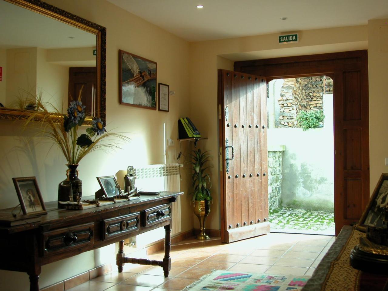 Casa Rural Ornat Etxea Vidangoz Exteriér fotografie